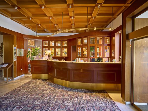 Parkhotel Golf reception II