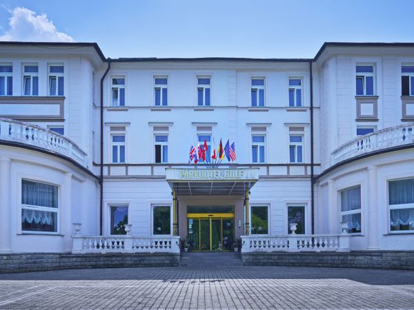 Hotel entry