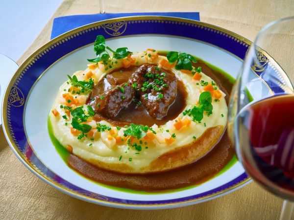 Restaurant líčka š