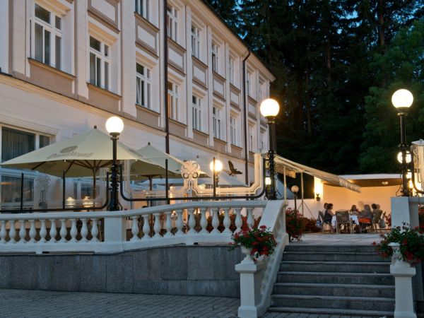 Terrasse in der Nacht