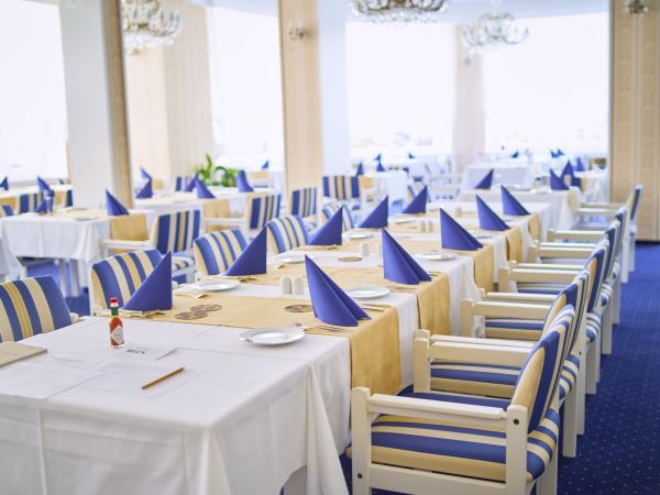 Restaurant new